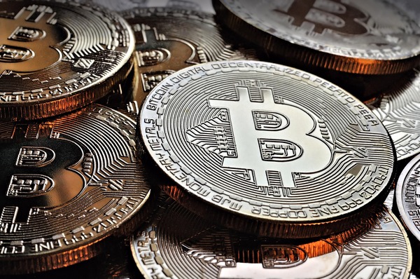 Ethereum (ETH) to Bitcoin (BTC) cryptocurrency exchange concept